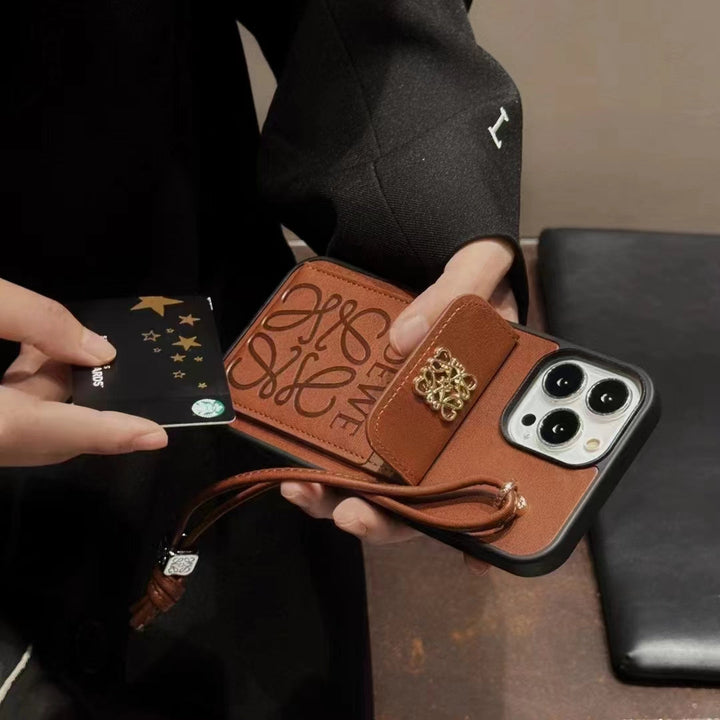 Shiny Crystal iPhone Case: Chic Design