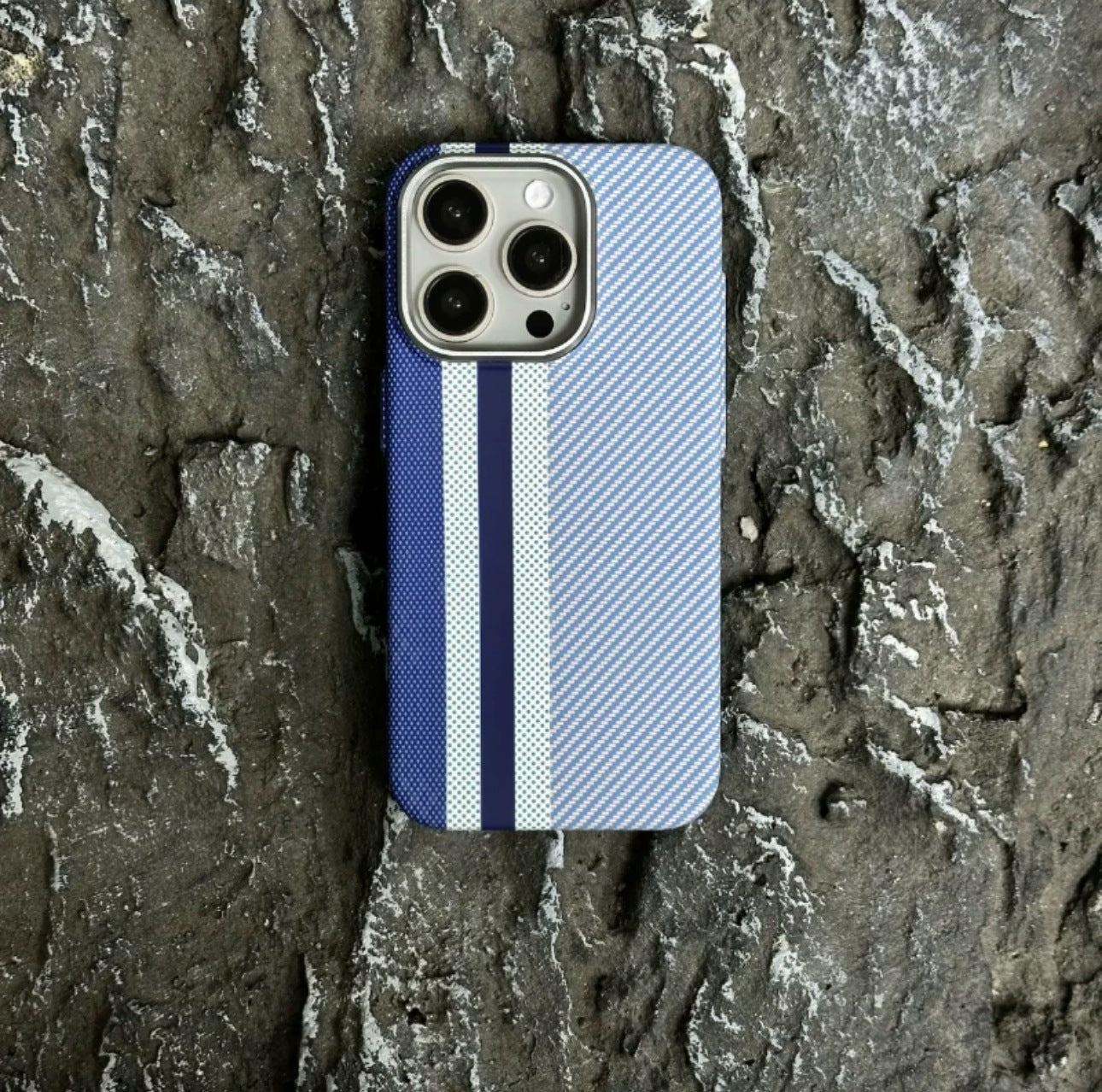 Carbon Fiber MagSafe Cover
